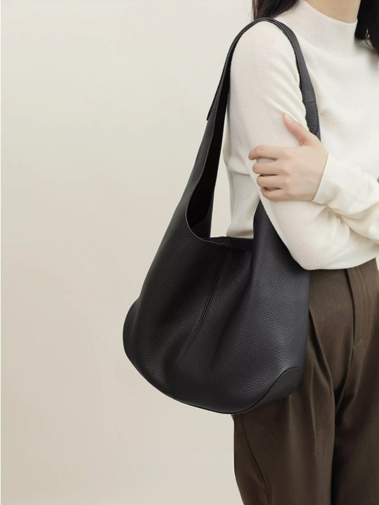 소가죽 빈들 숄더백