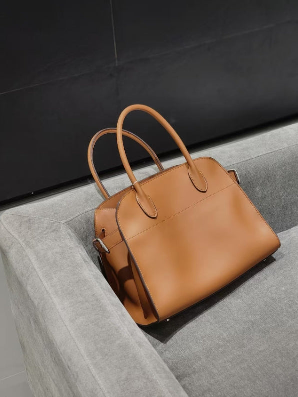 박하 클래식 토트백 32cm 골드장식 카우레더