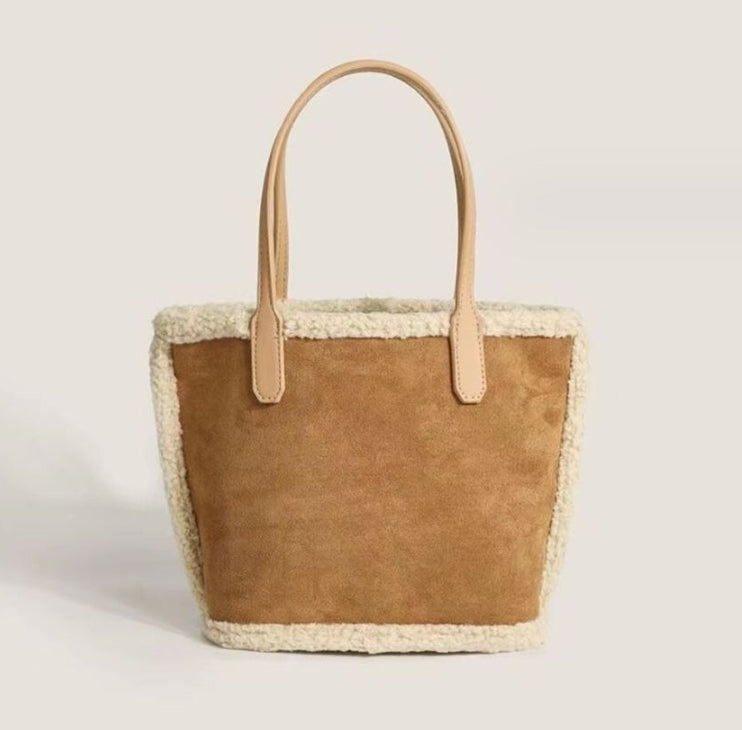 플러시 스웨이드 핸드백