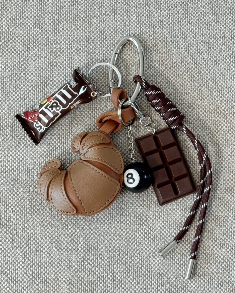 🍫 Croissant &amp; Choco Charm Keyring — 크루아상 초코 키링