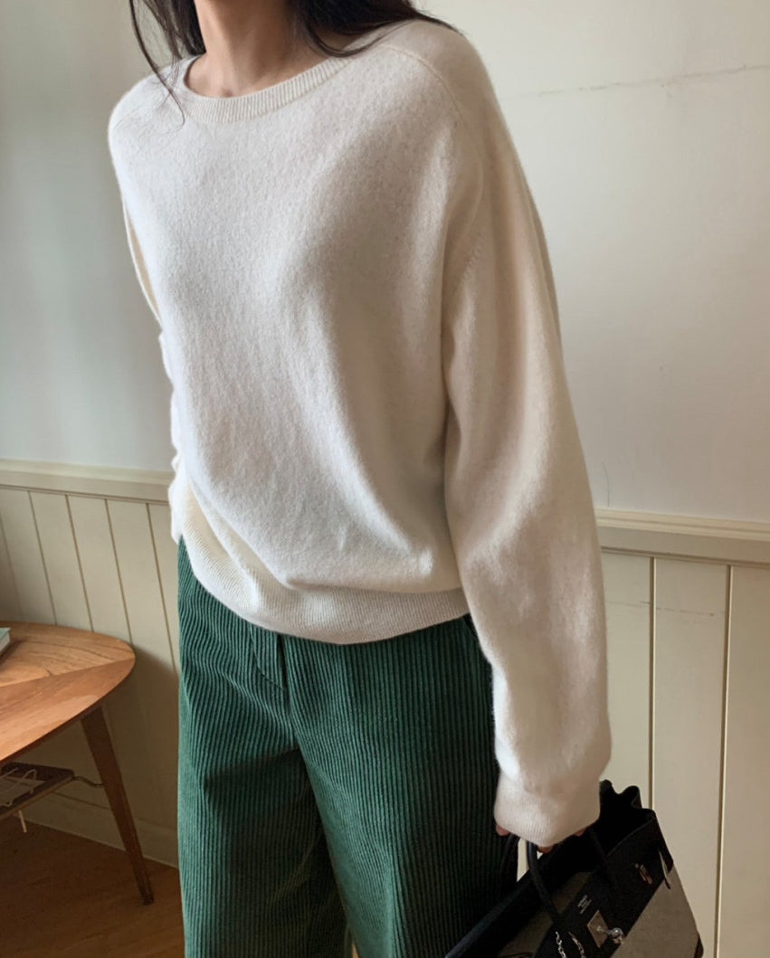 럭키룸 25 FW 캐시새들라운드 니트