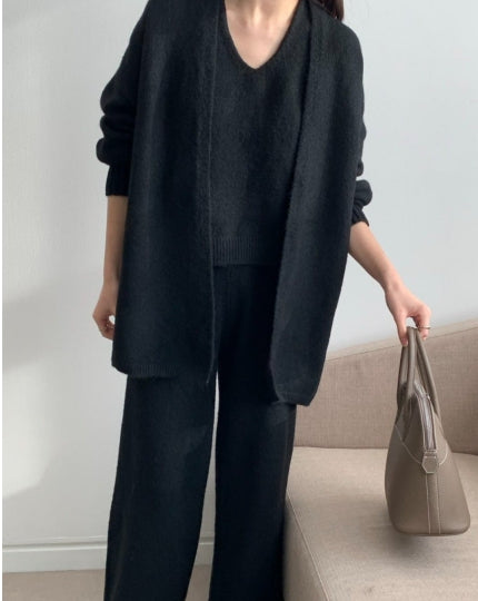 소프트 울 니트 3피스 세트 (가디건+나시+팬츠)