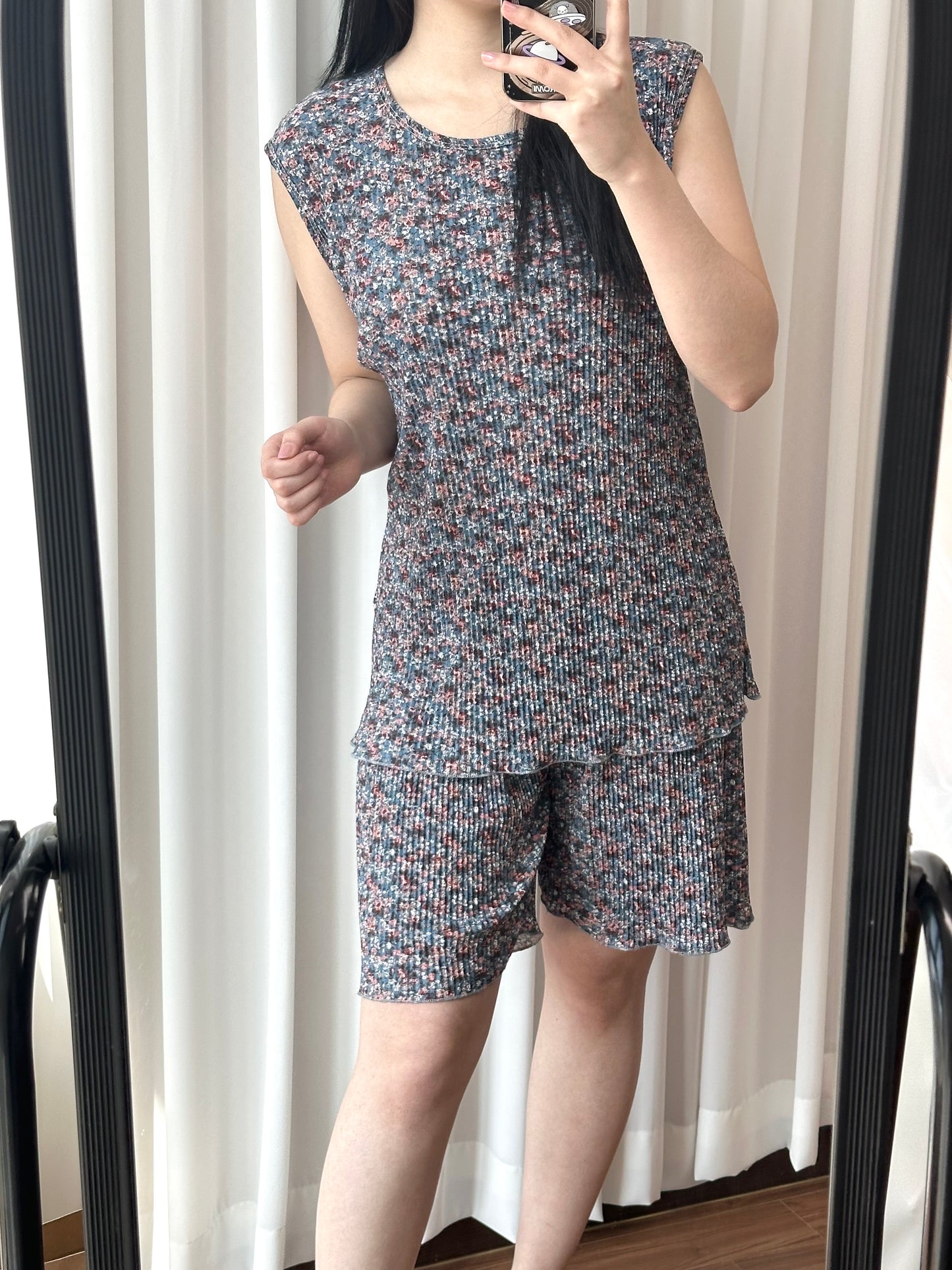 Floral Pleats Sleeveless Top & Shorts Set – Cooling Fabric 여름준비하세요 꽃플리츠 냉장고 나시 상하세트