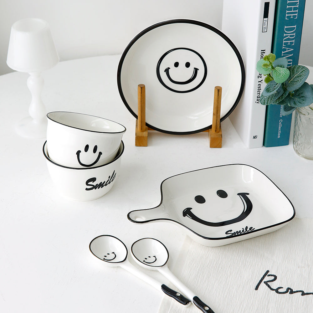 플라라 스마일 도자기 식기세트 – 1인/2인 구성 (Plara Smile Ceramic Tableware Set – For One / For Two)