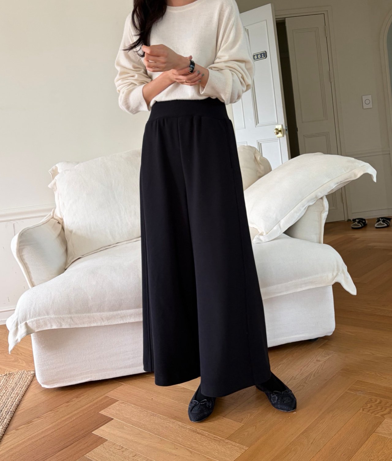 럭키룸 밍크 시그니처 밴딩 팬츠 프리사이즈