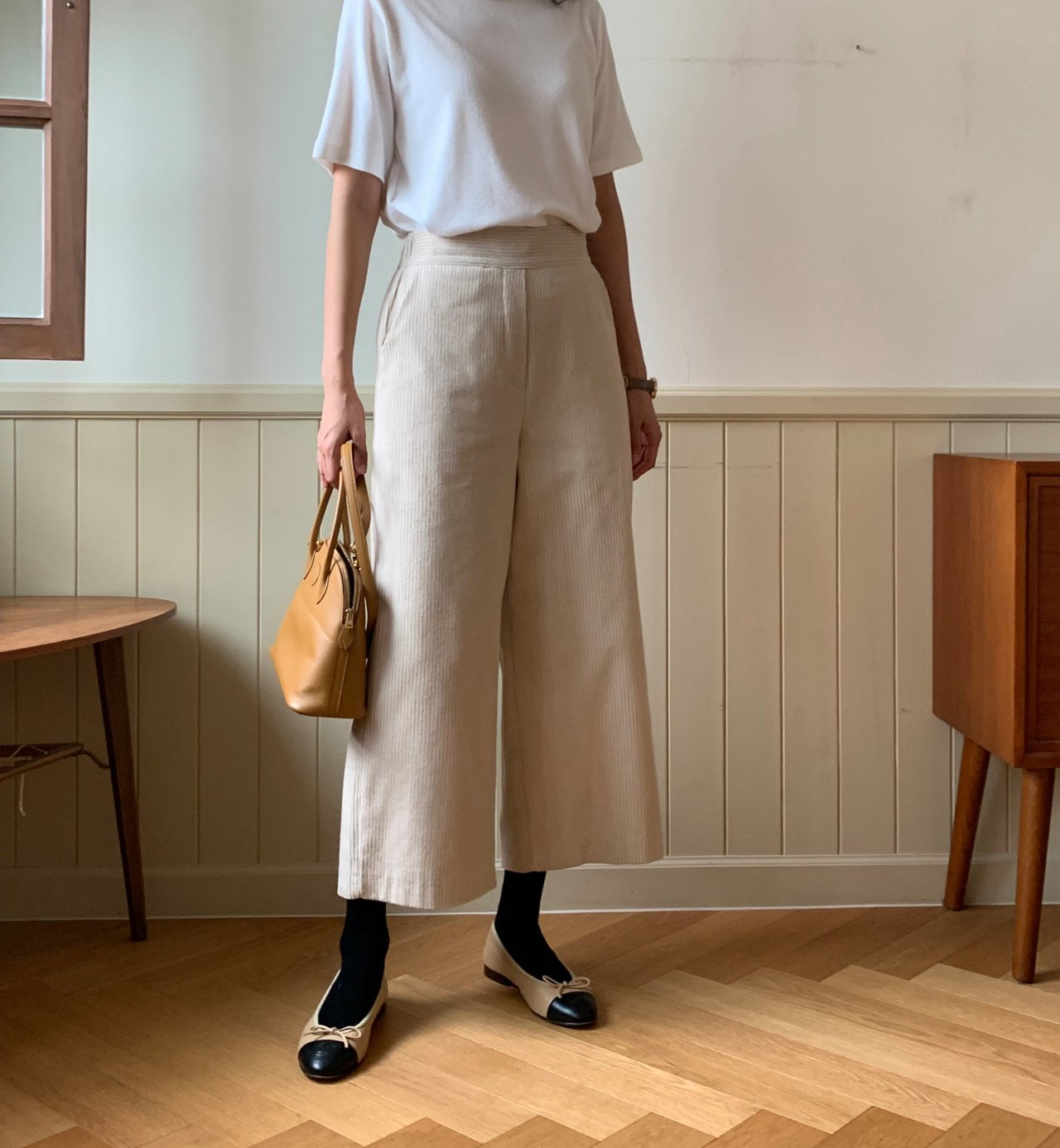 럭키룸 6골덴 통 와이드 팬츠