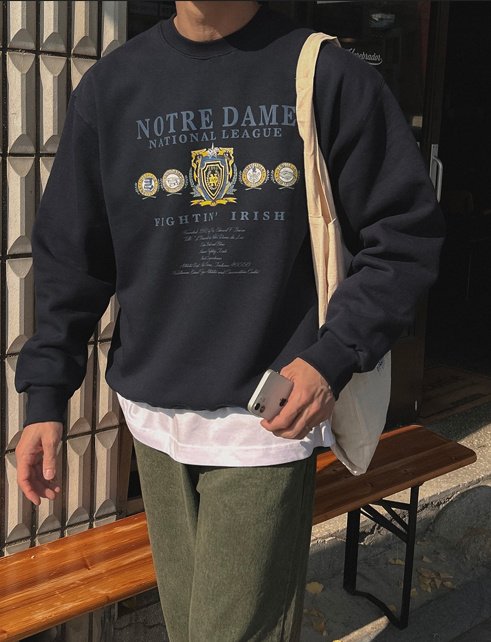 Notre Dame Fleece Sweatshirt (Winter, Unisex, Oversized)  노틀담 기모 맨투맨 – 겨울 신상, 워싱 코튼, 남녀공용 오버핏