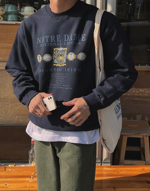 Notre Dame Fleece Sweatshirt (Winter, Unisex, Oversized)  노틀담 기모 맨투맨 – 겨울 신상, 워싱 코튼, 남녀공용 오버핏