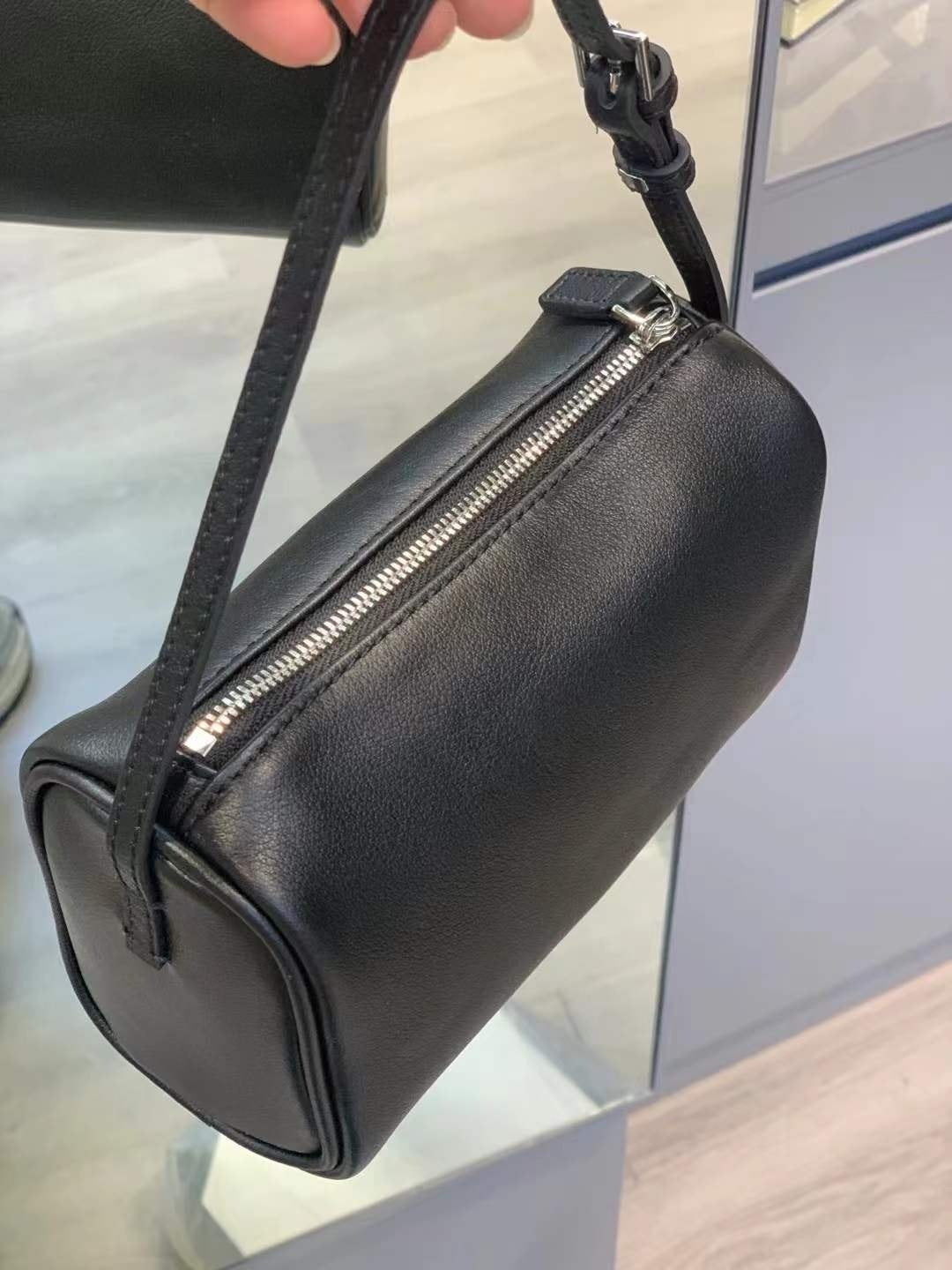 ✨ 미니멀 90s 튜브백 (소가죽·양가죽)