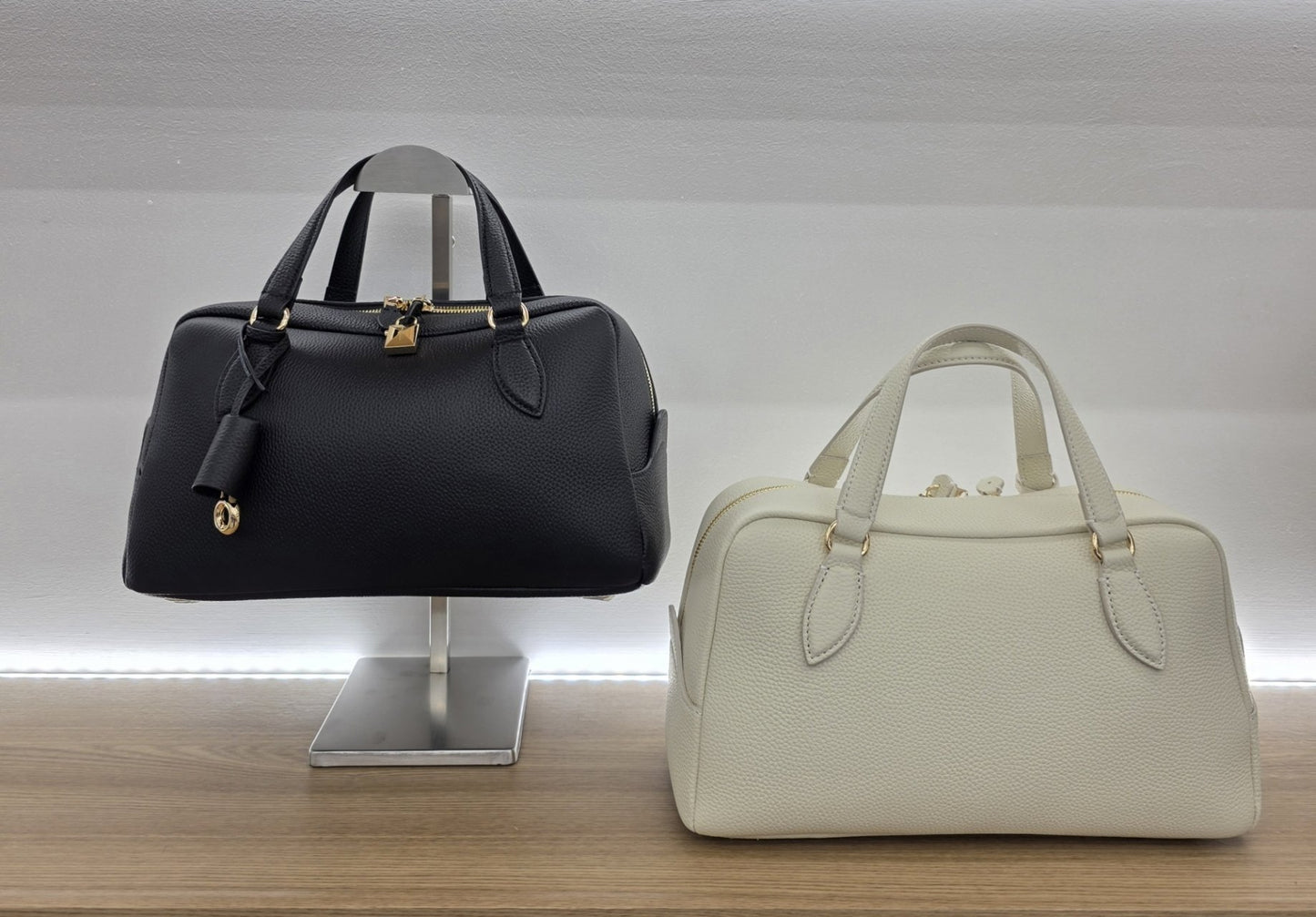 로로 니들 백 (Needle Bag)