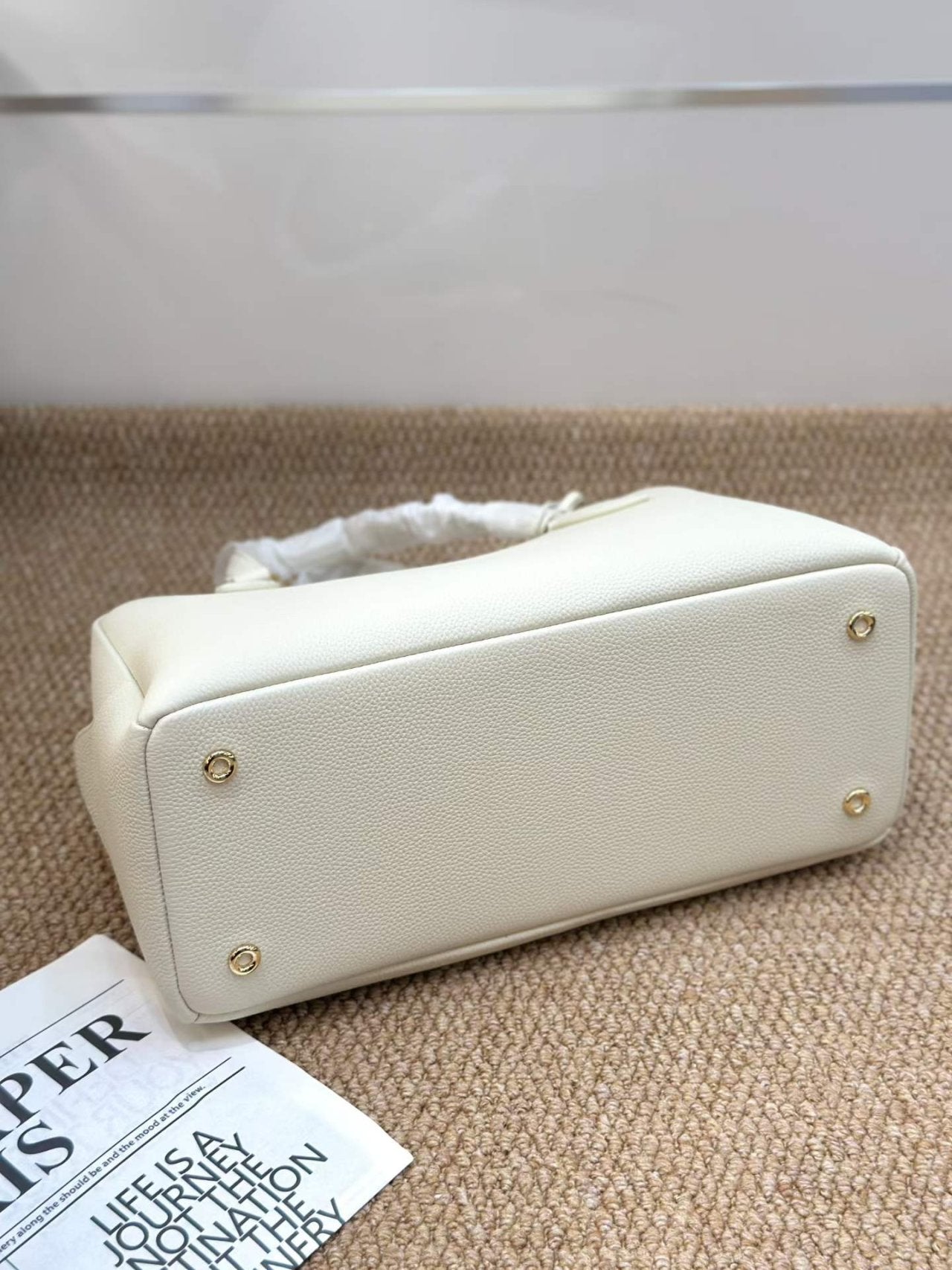 로로 니들 백 (Needle Bag)