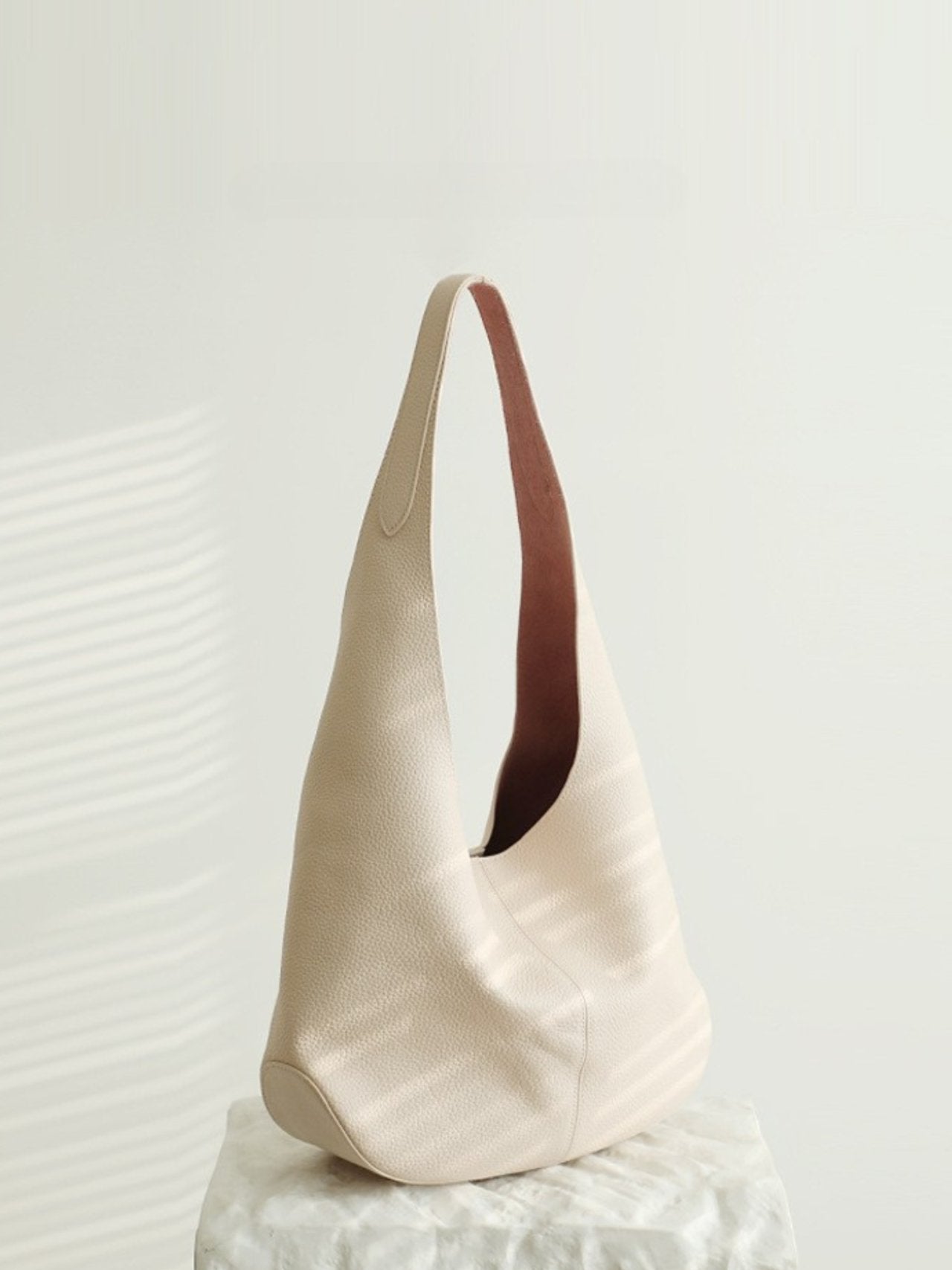 소가죽 빈들 숄더백