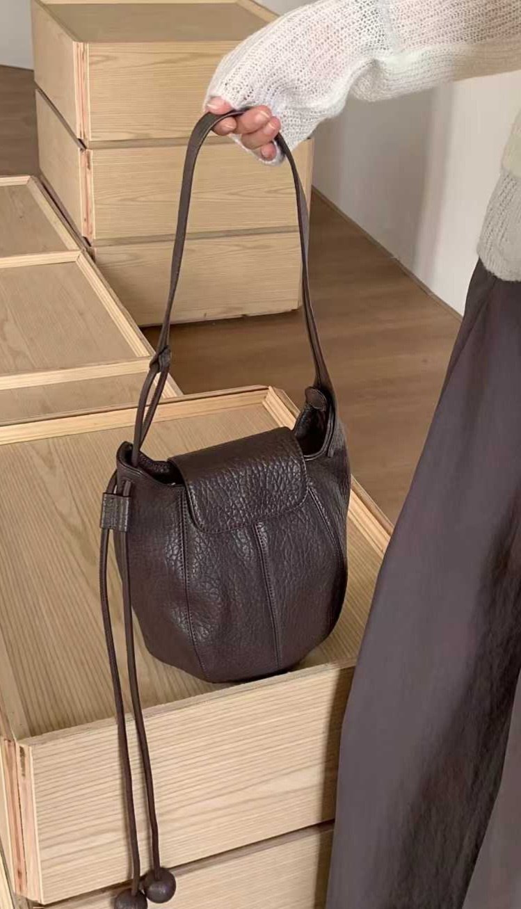 Hobak Soft Bucket Bag / 호박백 (양가죽)