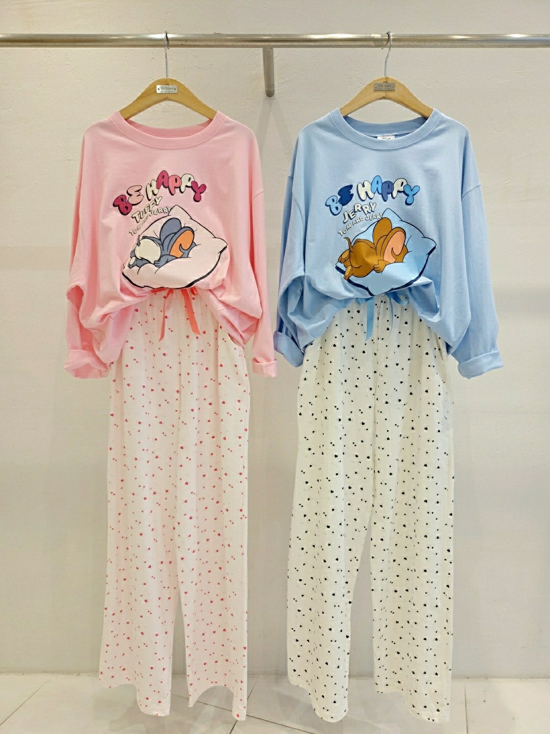 🩵 Disney Tom & Jerry “Be Happy” Pajama Set  디즈니 정품 톰앤제리 비해피 파자마 세트